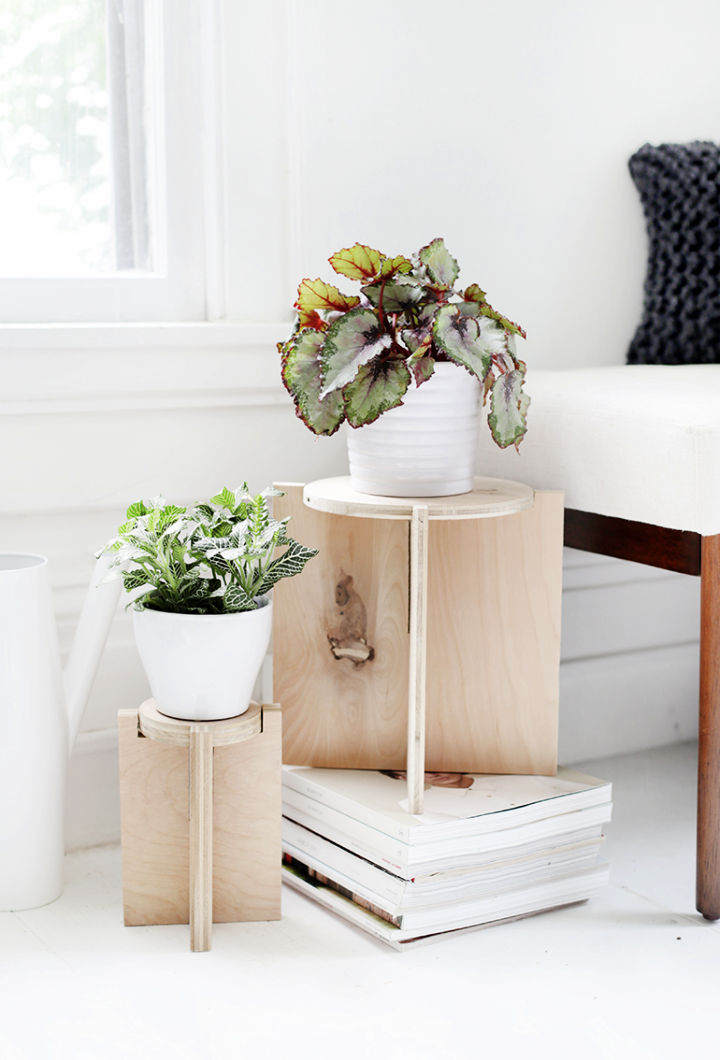 Free Diy Plant Stand Plans Cheap And Easy To Build