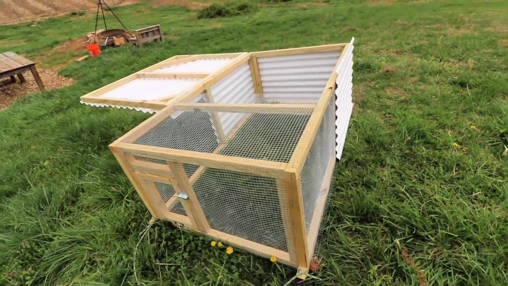 Diy Chicken Tractor Free Plans Blitsy