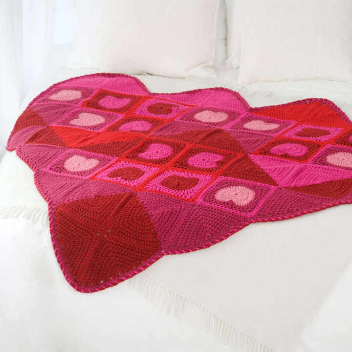 25 Free Crochet Heart Blanket Patterns Blitsy