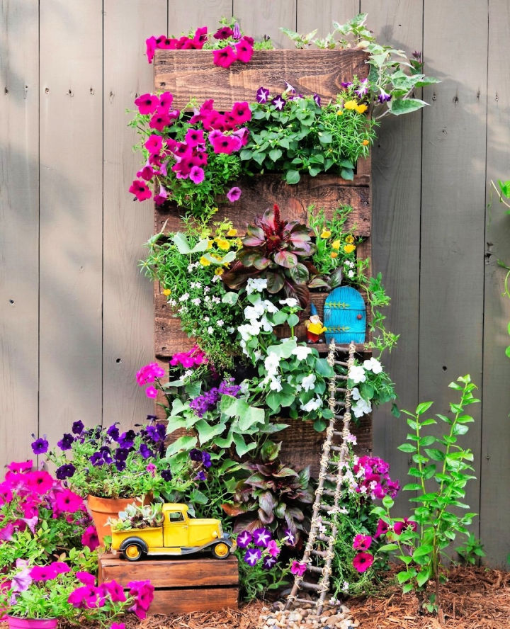 Cheap Diy Pallet Garden Ideas That Are Easy To Build Blitsy