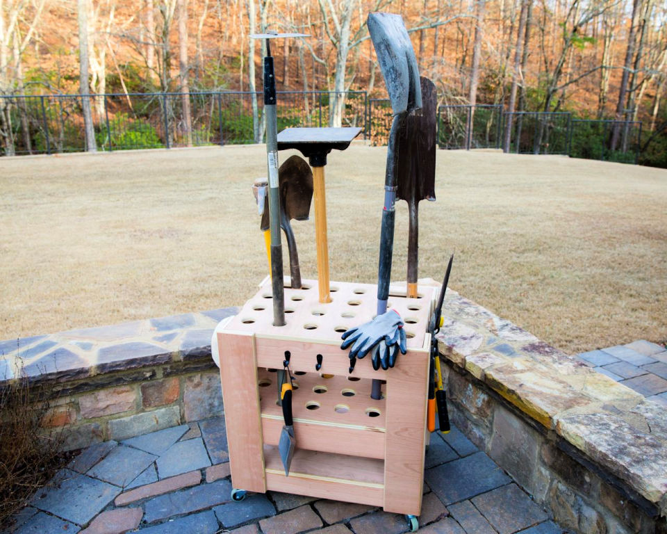 40 Cheap And Creative DIY Garden Ideas On A Budget Blitsy   Build A Cart For Garden Tools 