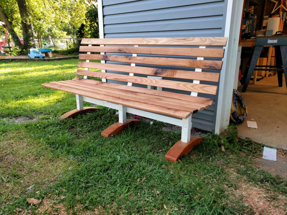 25 Free DIY Outdoor Bench Plans - Blitsy