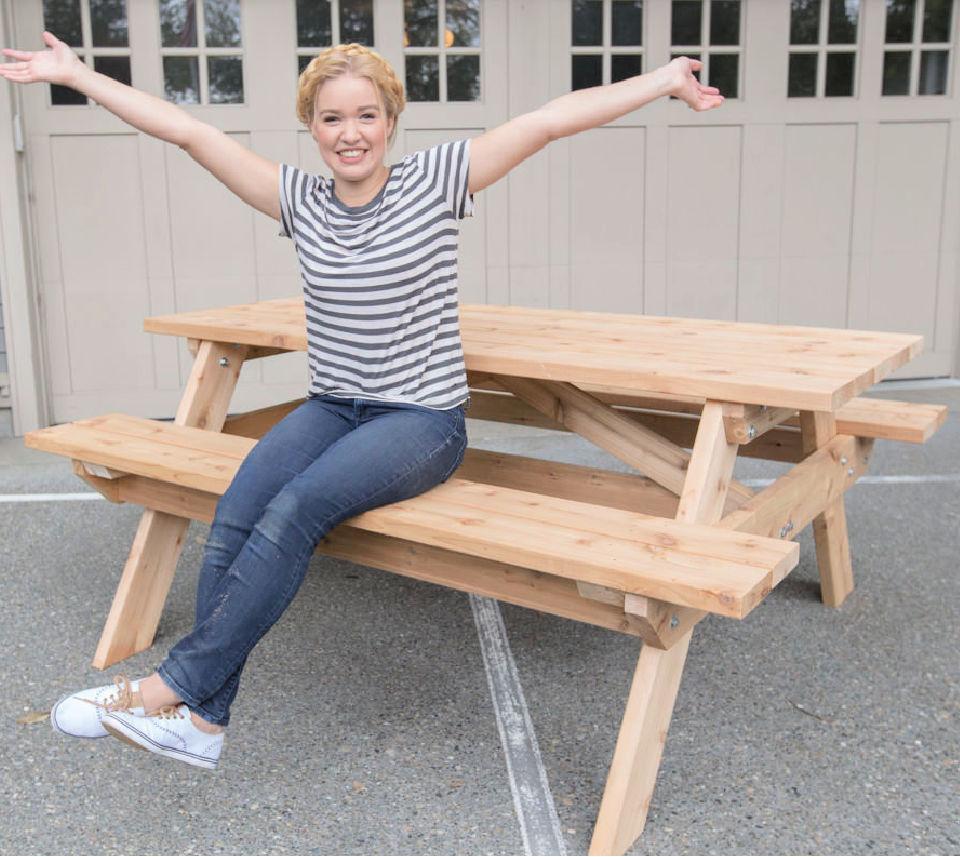 40 Free DIY Picnic Table Plans (with PDF and Blueprints)