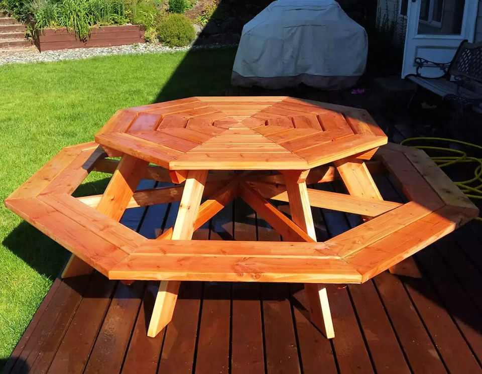 40 Free DIY Picnic Table Plans (with PDF and Blueprints)