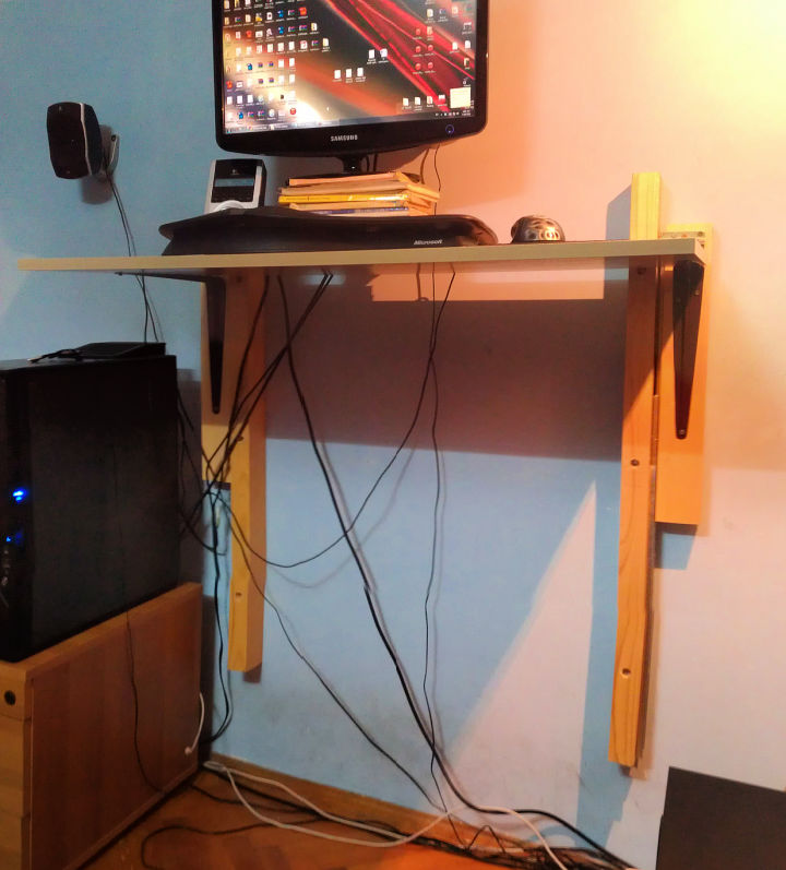 25 Homemade DIY Standing Desk Plans To Build Your Own Blitsy