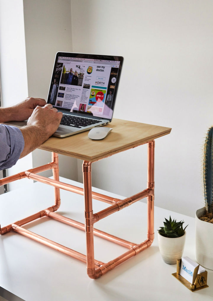25 Homemade DIY Standing Desk Plans To Build Your Own Blitsy