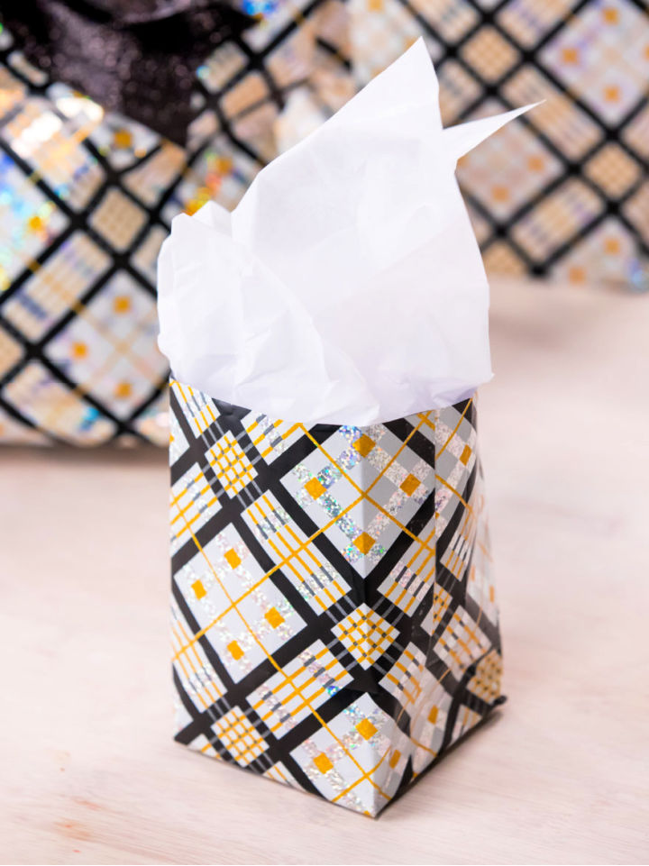 25 Cute DIY Gift Bag Ideas To Make Blitsy