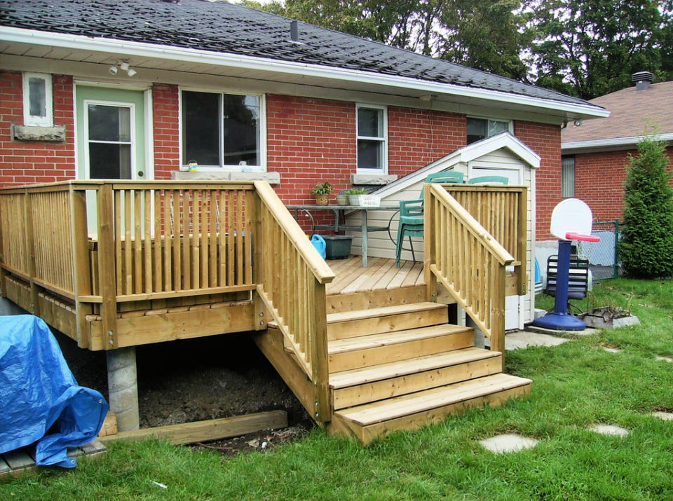 Easy DIY Deck - Step by Step Guide - Blitsy