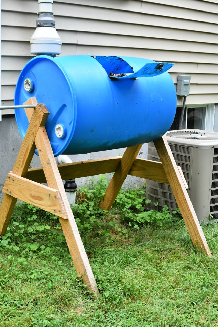 DIY Compost Tumbler for Eco-Friendly Waste Management - Blitsy