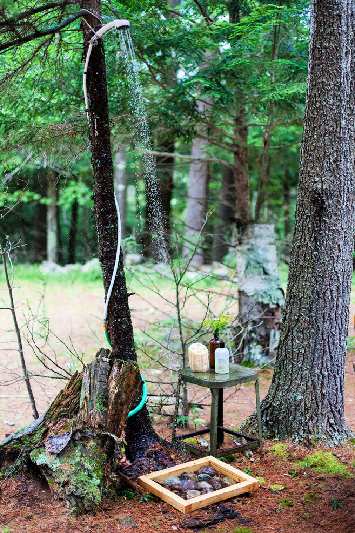 30 Outdoor Shower Ideas For Backyard to DIY This Summer Blitsy