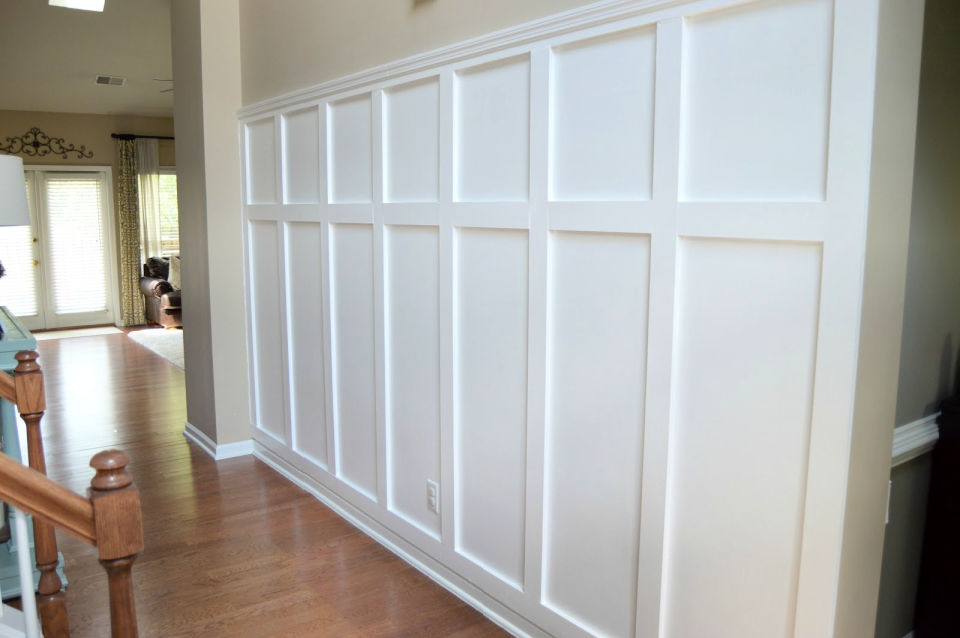 DIY Wainscoting: 20 Ways to Do - Blitsy