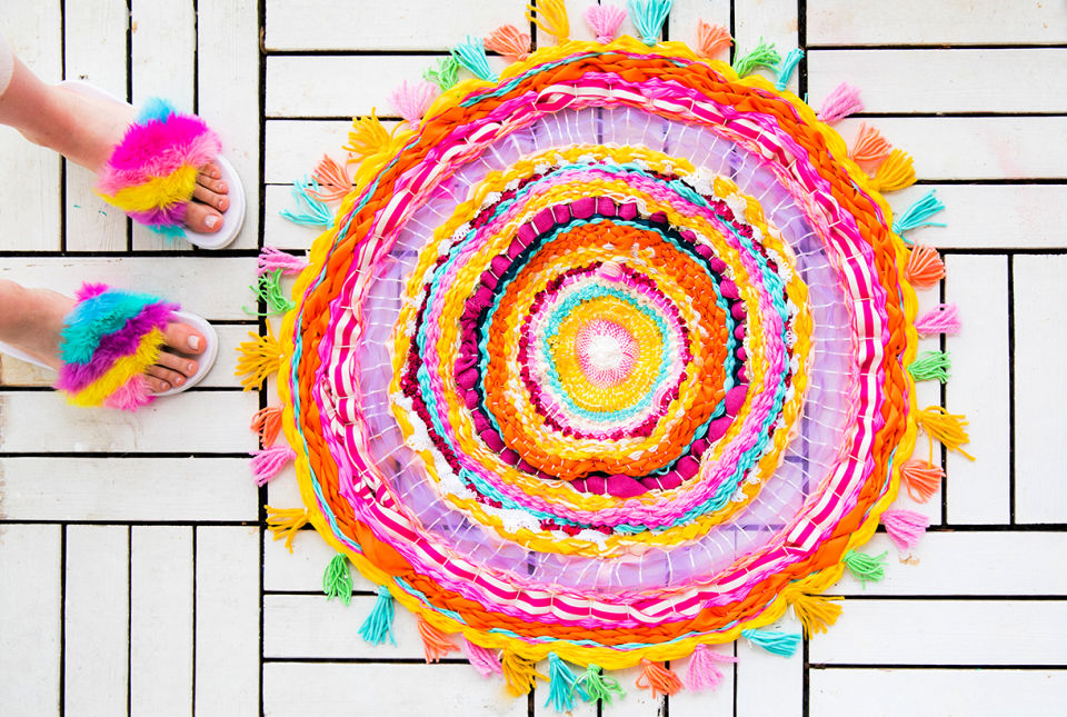 Recycled Rug Making How to Make a Rug (25 Ways) - Blitsy
