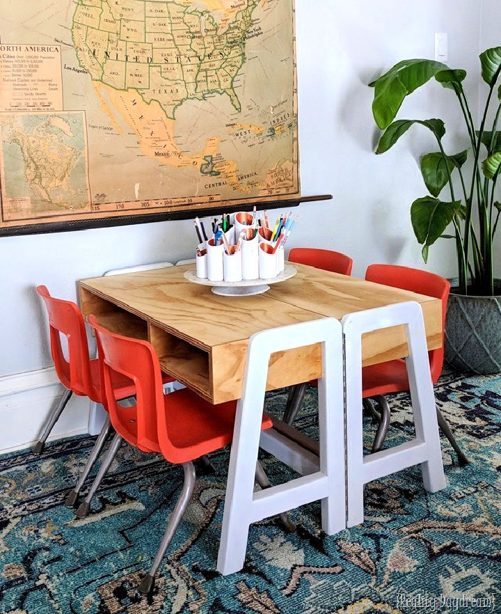 25 DIY Kids Table Plans With Chairs And Storage Option   Convertible Kids Craft Table 