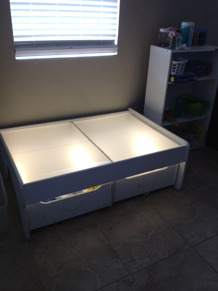 25 Homemade DIY Light Table Plans Blitsy