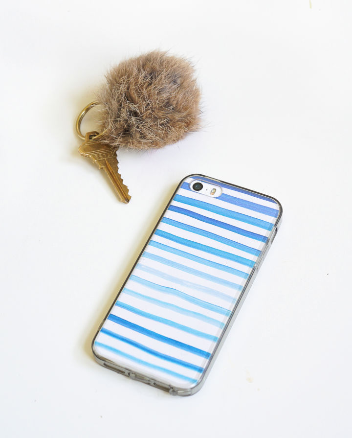 25 Best DIY Phone Case Ideas To Personalize Your Phone