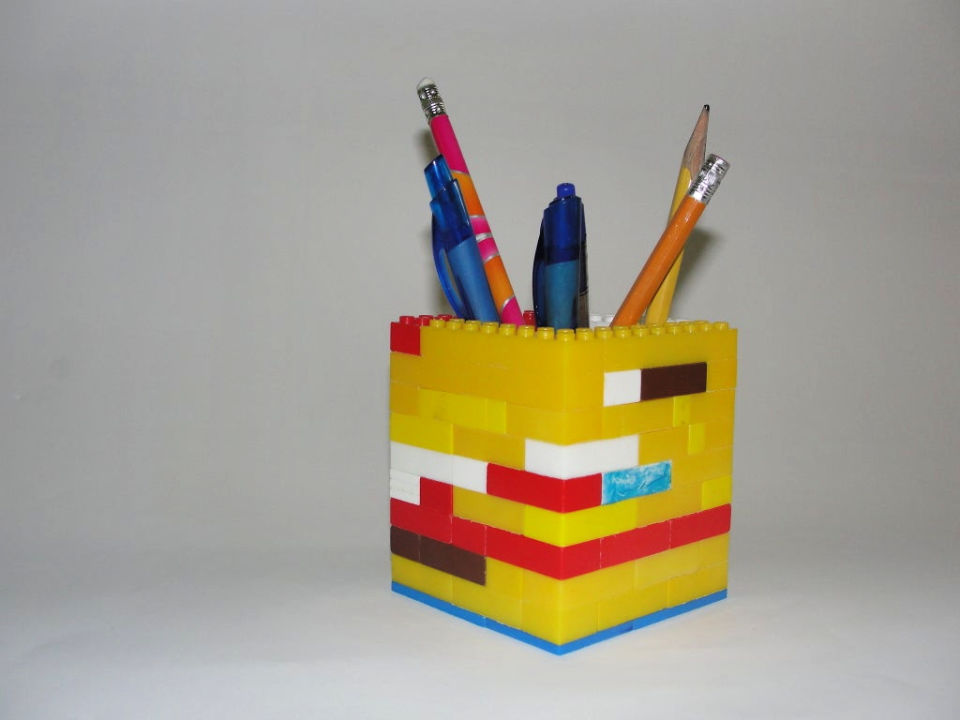 25 DIY Pencil Holder Ideas to Organize Your Desk - Blitsy