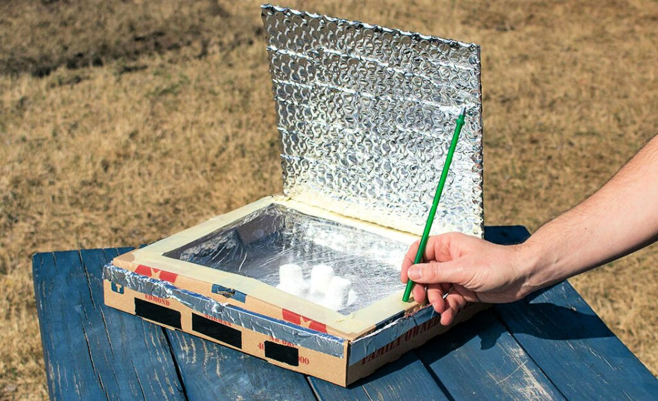 How To Make a DIY Solar Oven: 25 Free Plans - Blitsy