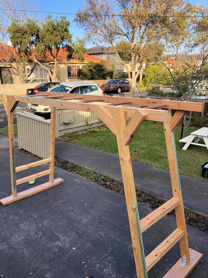 Build DIY Monkey Bars Blitsy
