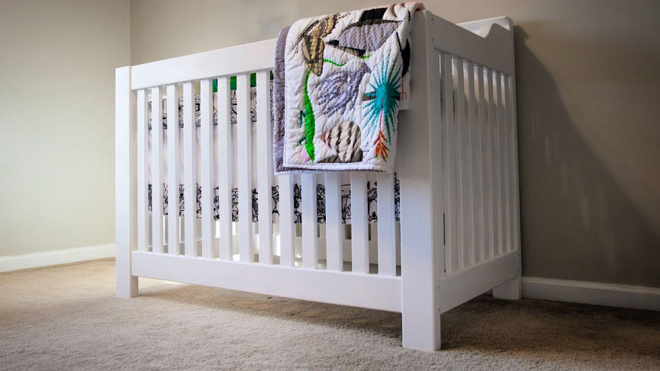 27 Homemade DIY Crib Plans To Build For Your Baby - Blitsy