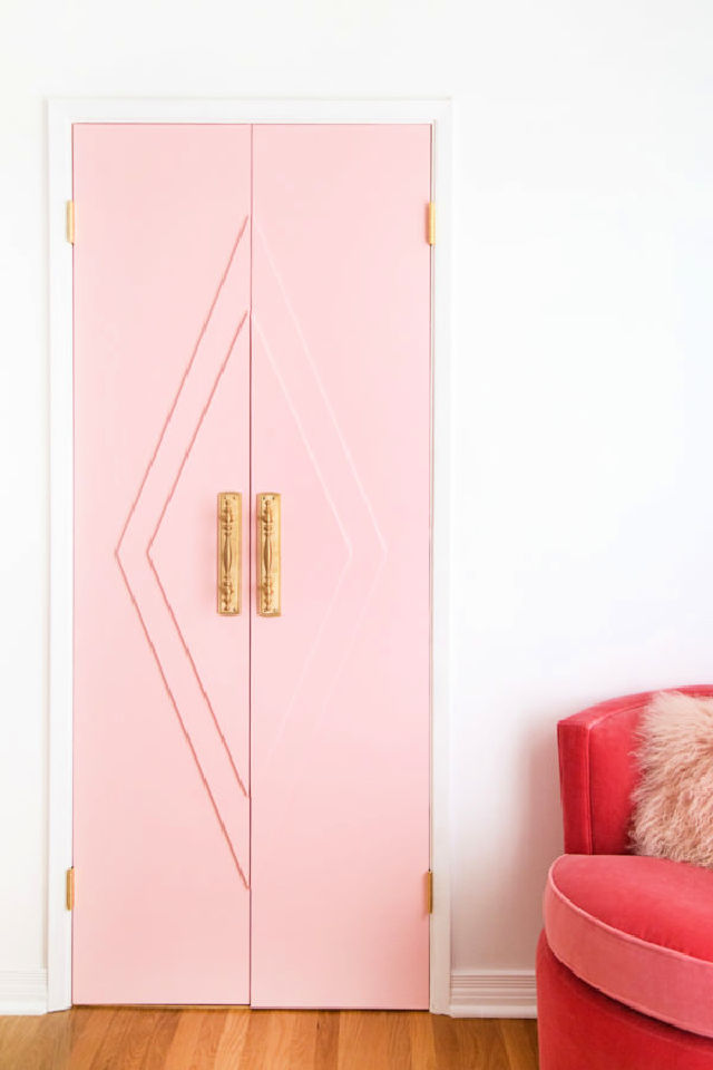 25 DIY Closet Door Ideas on A Budget - Blitsy