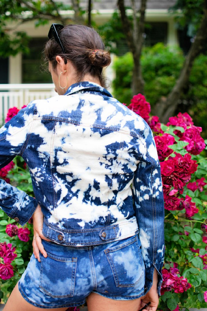 25 Bleach Tie Dye Patterns (How to Tie Dye With Bleach)