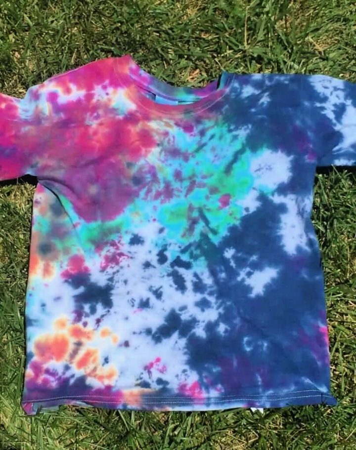 25 Tie Dye Shirt Patterns How To Tie Dye A Shirt