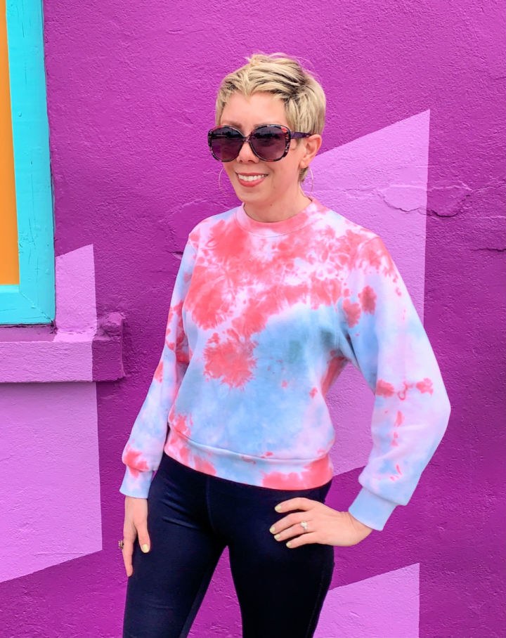 20 Tie Dye Sweatshirt Patterns (Learn How to) Blitsy