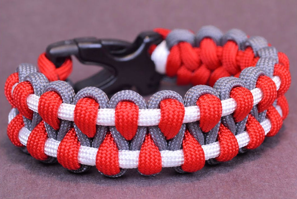 20 Free DIY Paracord Bracelet Patterns to Make - Blitsy