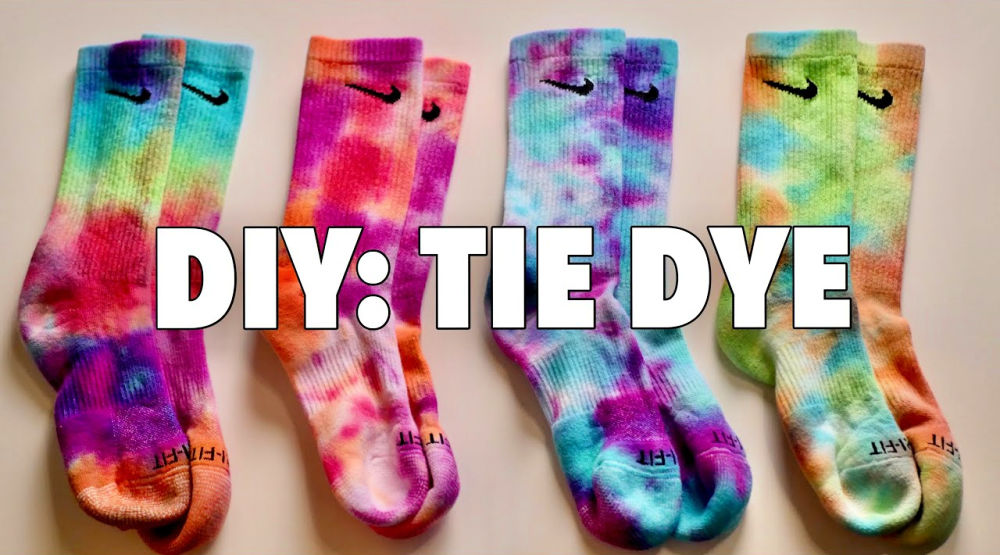 25 Easy Tie Dye Sock Patterns - How to Tie Dye Socks