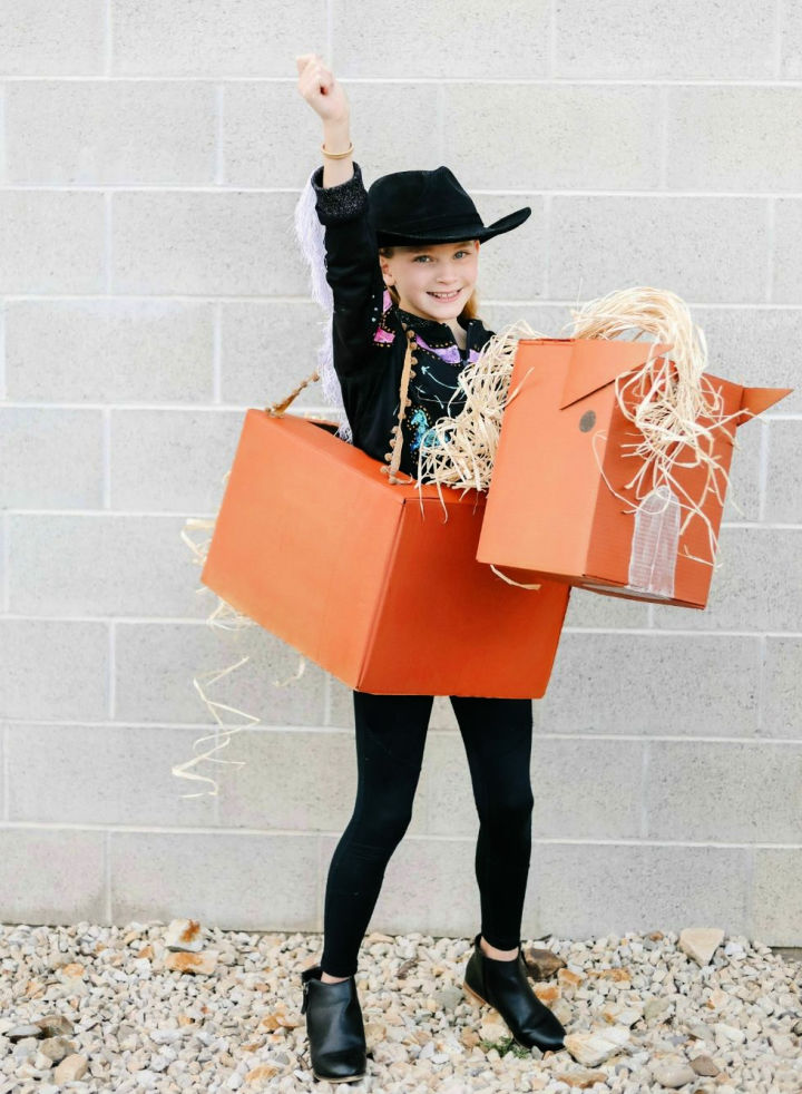 20 DIY Cowgirl Costume Ideas For Halloween 2024 Blitsy   Cowgirl With Horse Costume 