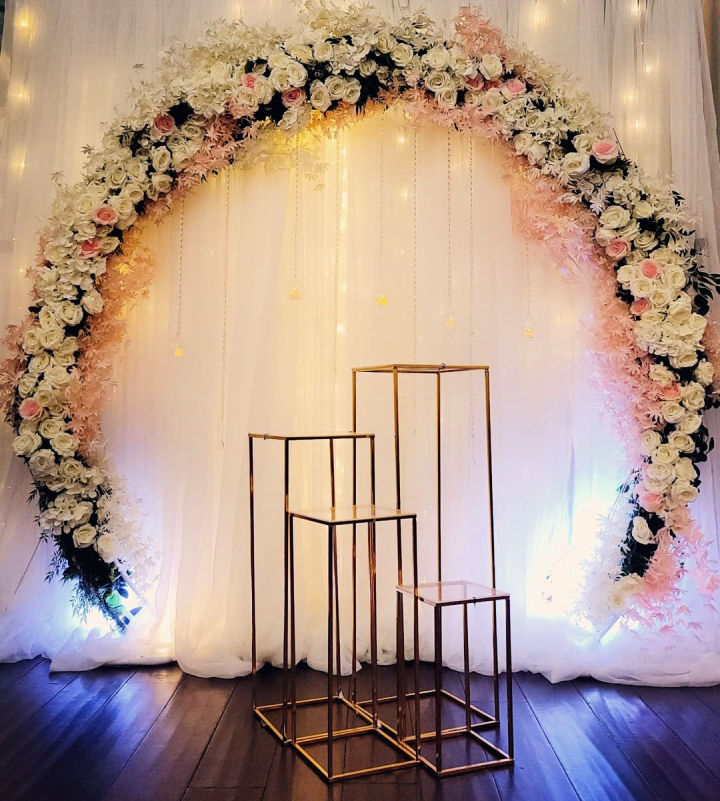 25 Pretty Wedding Backdrop Ideas for Your Ceremony - Blitsy