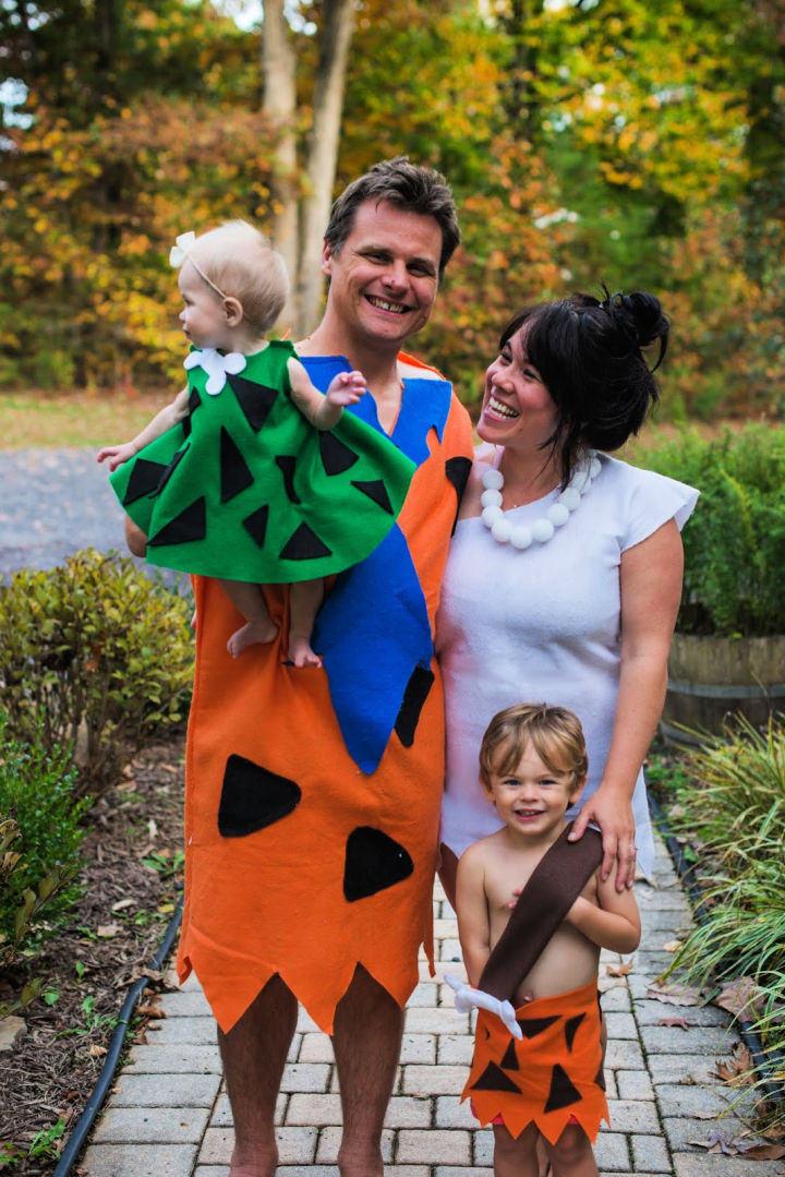 40 Easy Family Halloween Costumes Family Costume Ideas