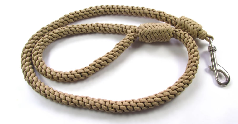 20 Easy DIY Paracord Dog Leash Patterns to Make Blitsy