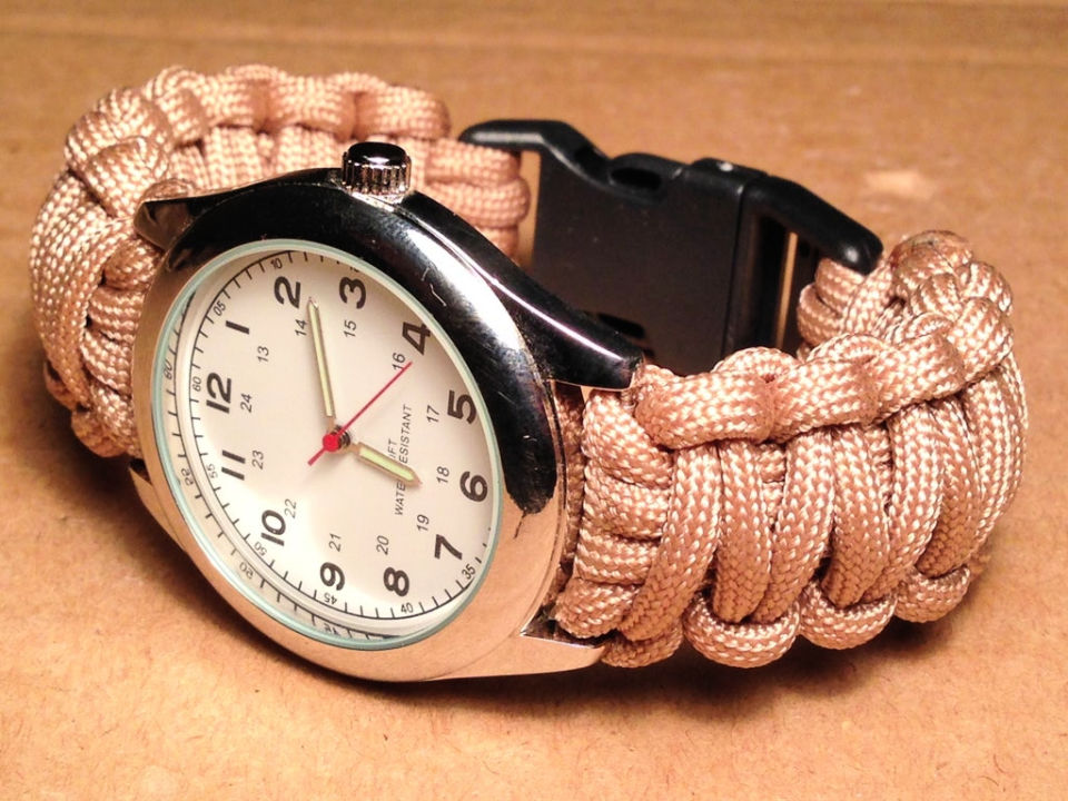 18 DIY Paracord Watch Band Projects To Make Blitsy