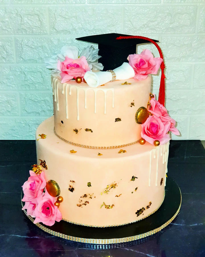 Butter Cream Graduation Cake Design