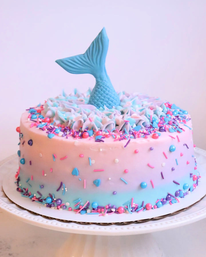 25 Unique Mermaid Cake Ideas - Blitsy