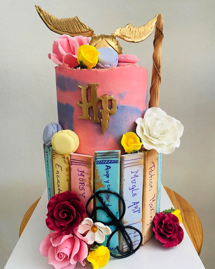 25 Unique Harry Potter Cake Ideas for Birthday Cake