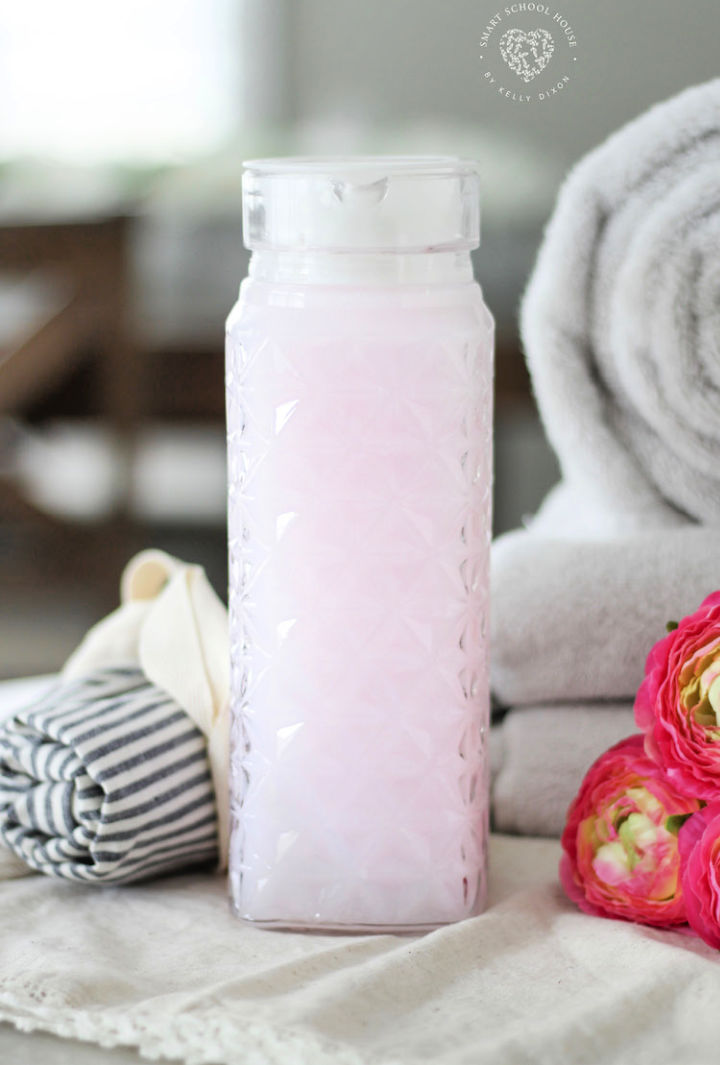 Homemade DIY Fabric Softener Recipe - Blitsy