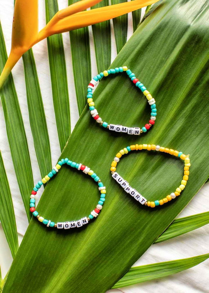How to Make Beaded Bracelets: Step by Step Instructions - Blitsy