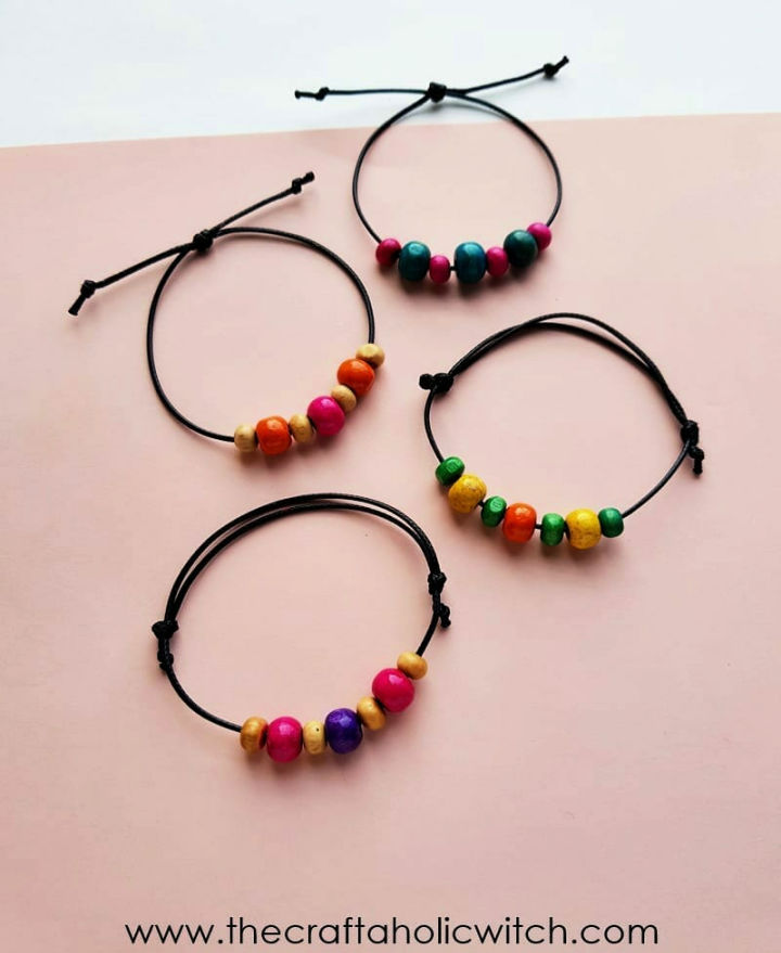 How to Make Beaded Bracelets: Step by Step Instructions - Blitsy