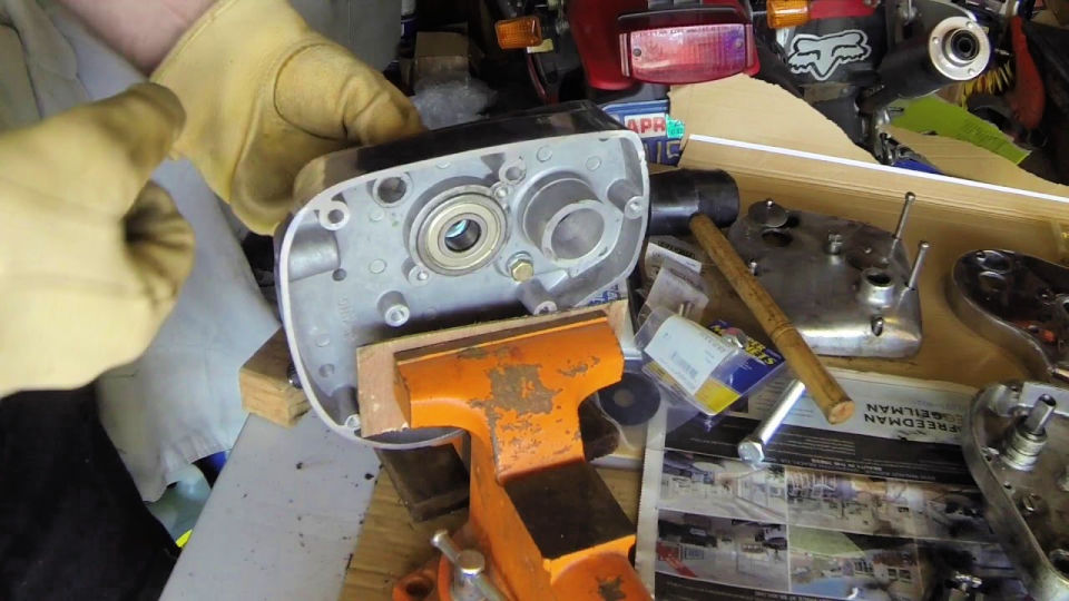 Homemade DIY Hydraulic Press - Blitsy