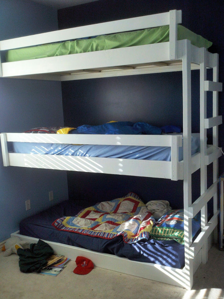 DIY Triple Bunk Bed Plans - Blitsy