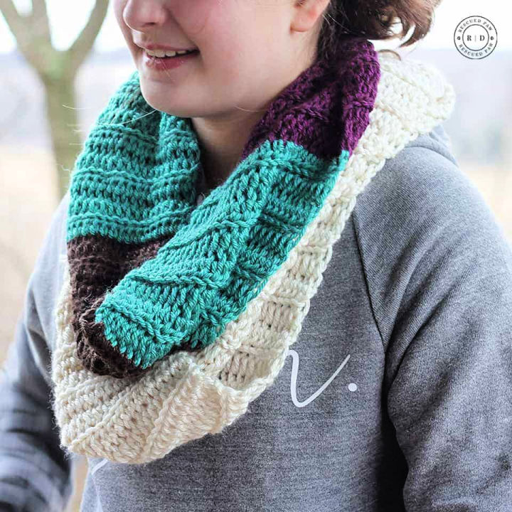 40 Free Crochet Infinity Scarf Patterns (Easy PDF Pattern)