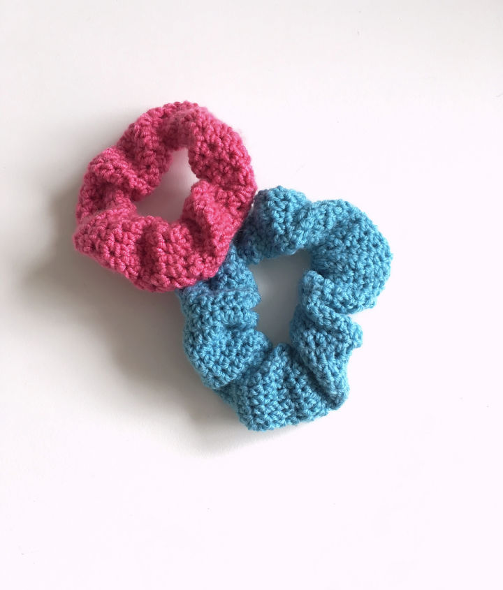 25 Free Crochet Scrunchie Patterns (Easy PDF Pattern)