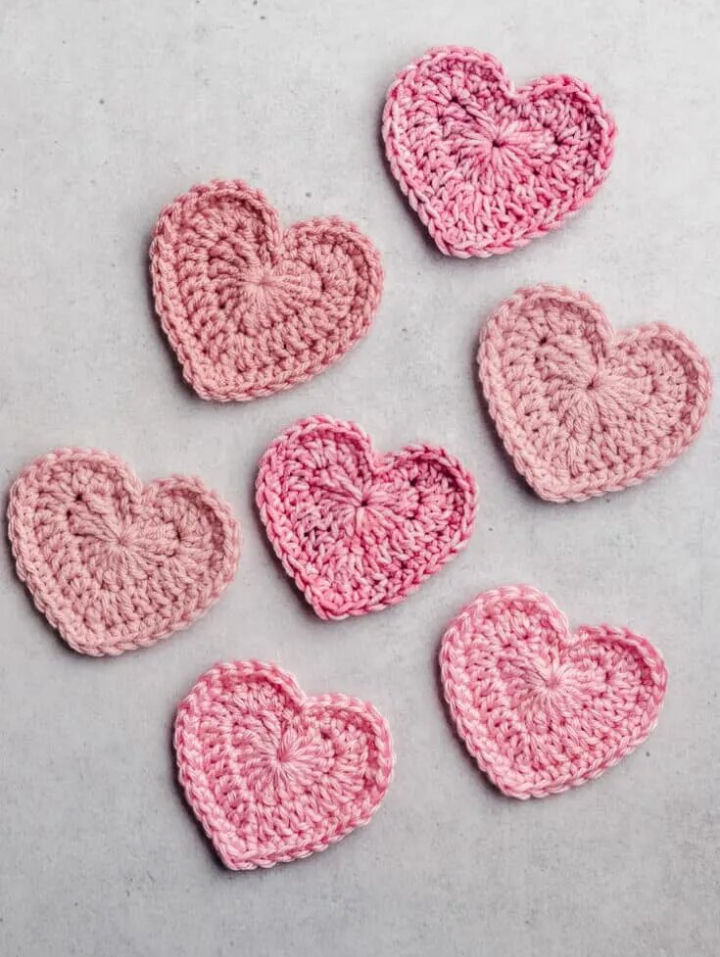 40 Easy Crochet Hearts: Free Crochet Heart Pattern