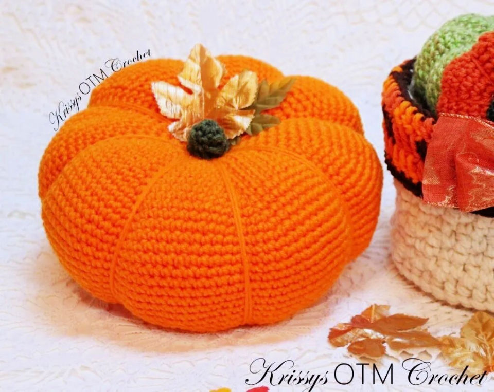 40 Easy Crochet Pumpkins: Free Crochet Pumpkin Pattern 40 Easy Crochet Pumpkins: Free Crochet Pumpkin Pattern
