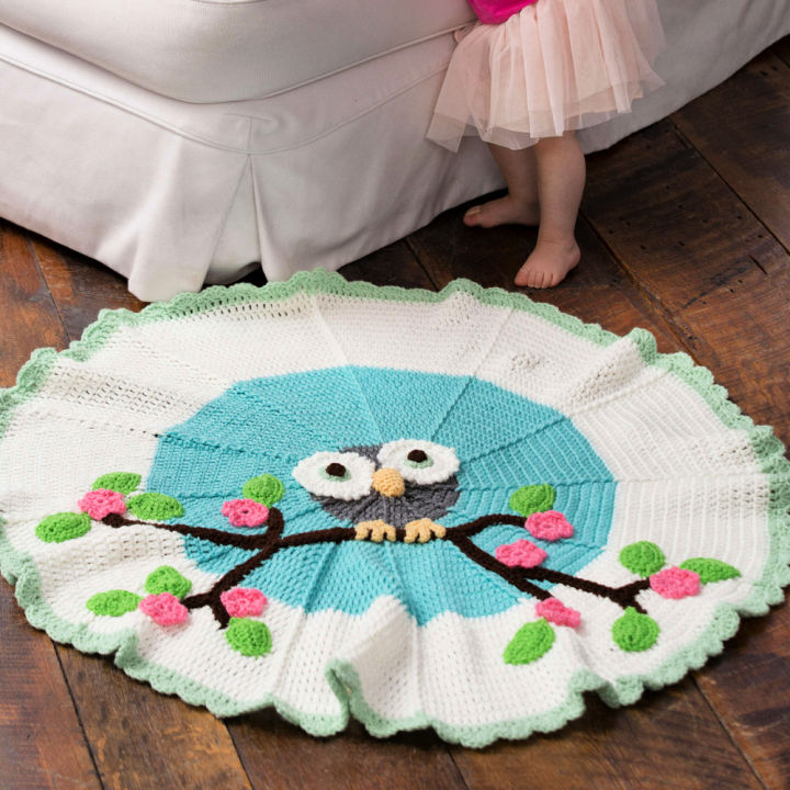 25 Free Crochet Round Blanket Patterns (Circle Pattern)