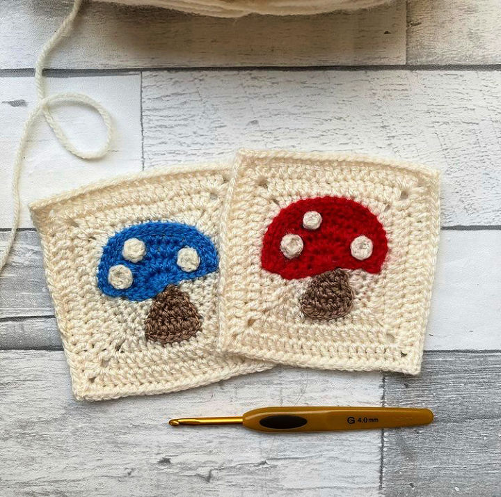 25 Free Crochet Mushroom Patterns (Amigurumi Pattern)