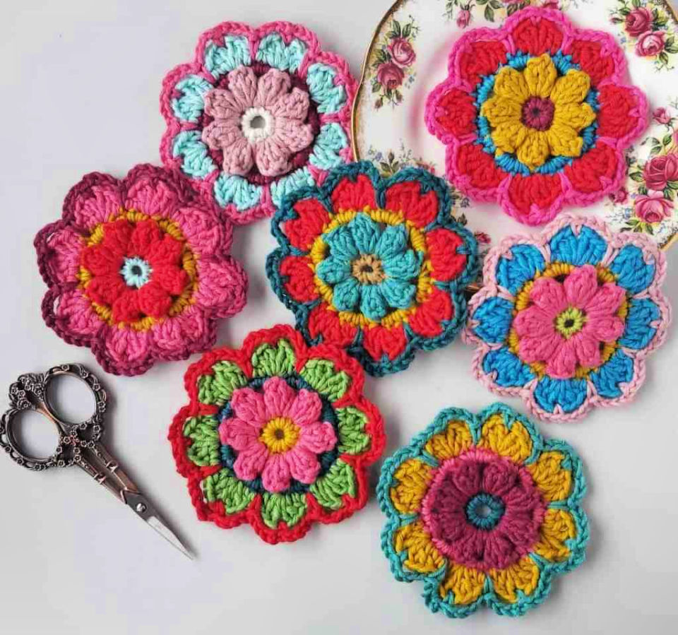 40 Free Crochet Flower Patterns (PDF Flowers Pattern)