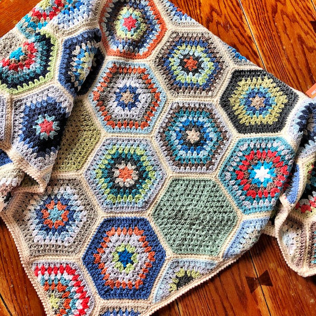 25 Free Crochet Hexagon Blanket Patterns - Blitsy